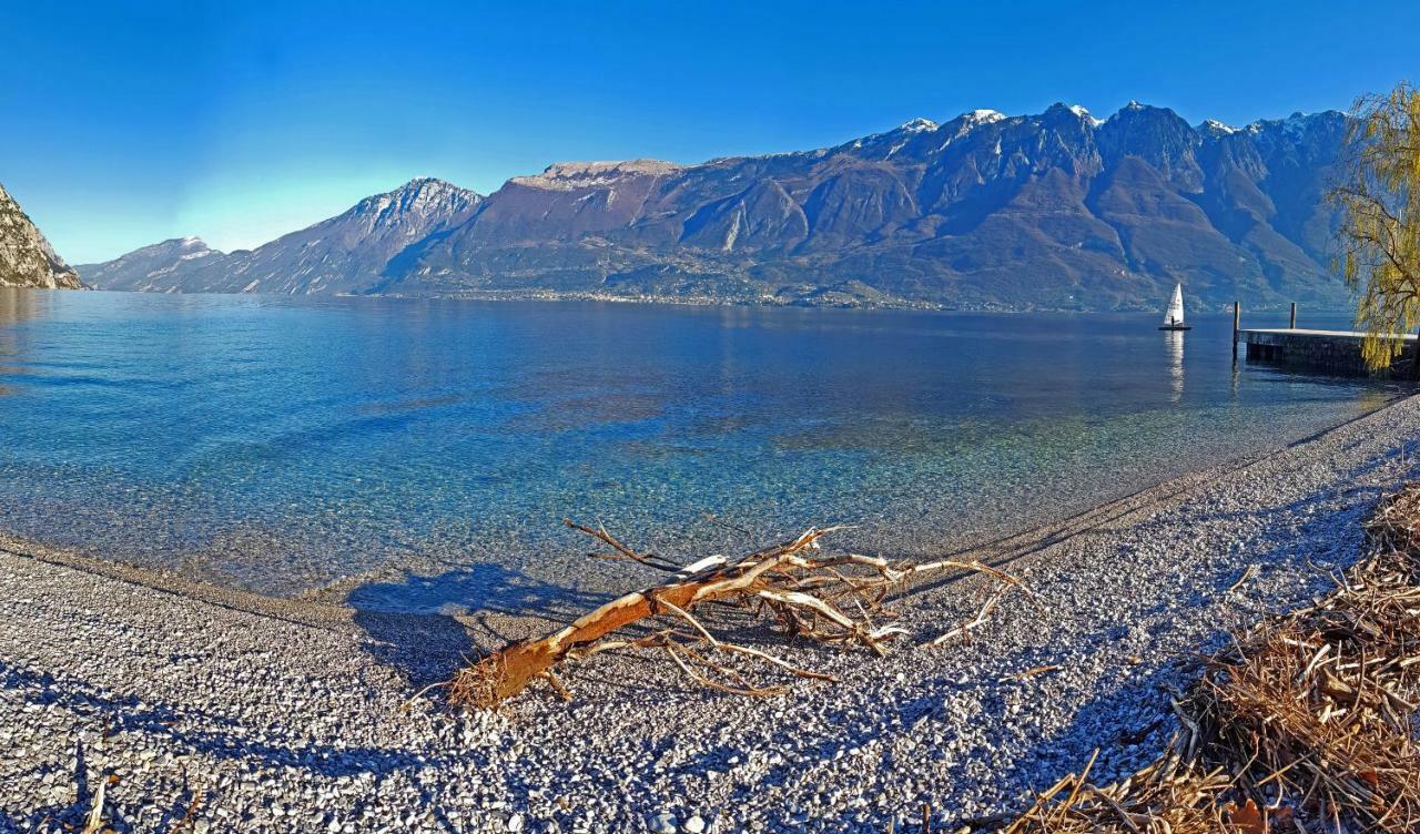 Campione Splendid View By Gardadomusmea Apartamento Campione del Garda Exterior foto